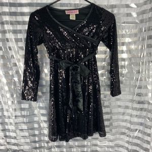 Paulinie Collection Black Sequin Long Sleeve Party Dress